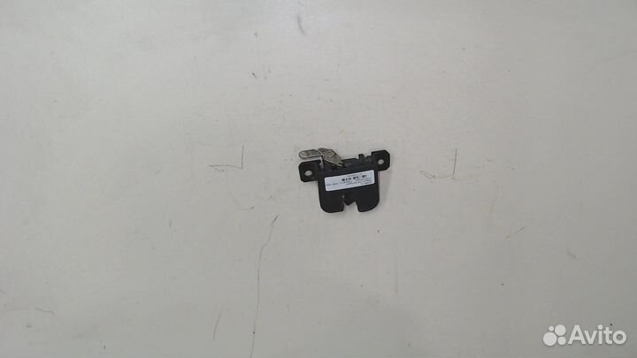 Замок багажника Volkswagen Passat 5, 1997