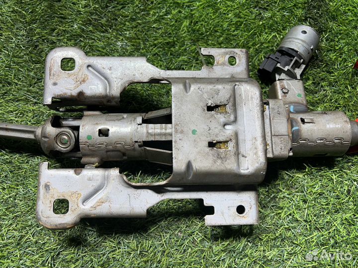 Рулевая колонка Peugeot 308