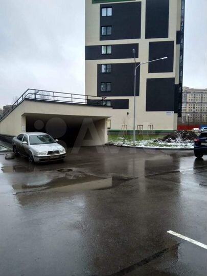Машиноместо, 15 м²