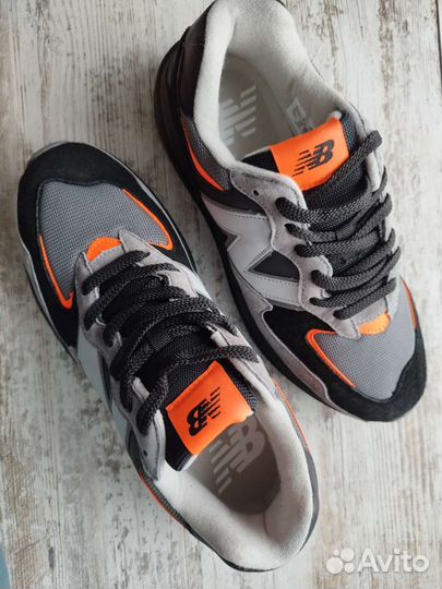 Кроссовки new balance