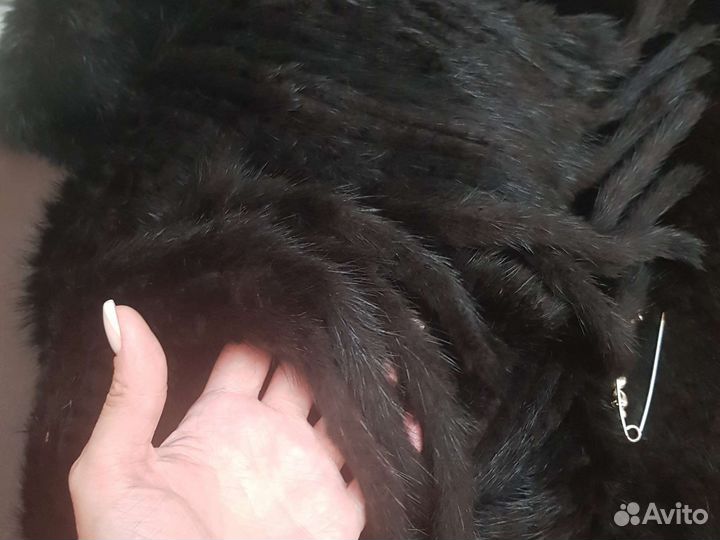 Платок шаль из норки с карманоми