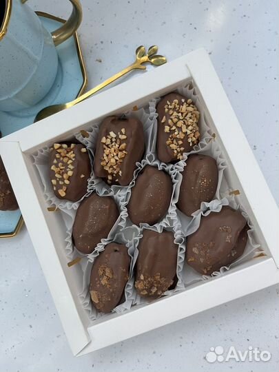 Королевский финик в шоколаде