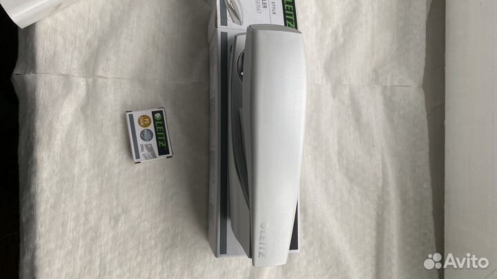 Степлер металлический канцелярский Leitz