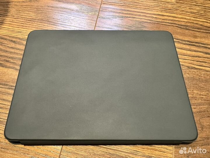 Apple SMART keyboard folio iPad 11 клавиатура