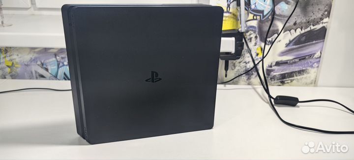 Игровая приставка ps4 slim 500gb