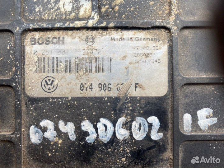 Блок управления (эбу) Vw Transporter T4 AJT 1999