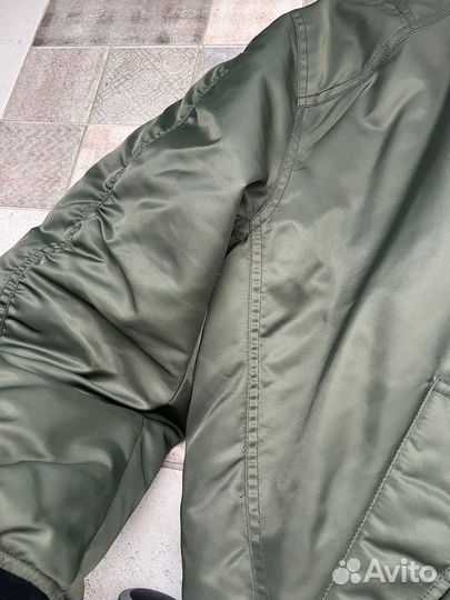 Бомбер zara