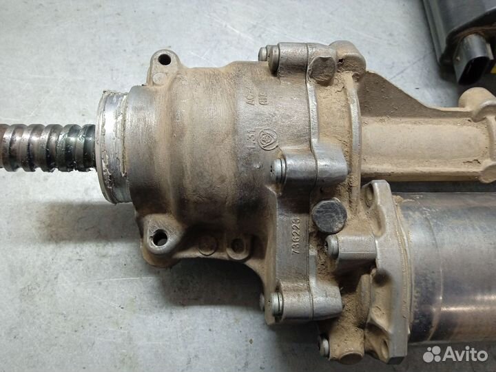 Рулевая электрорейка бмв Ф15. Ф16. 2017 год