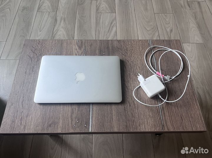 MacBook Air 11 A1465