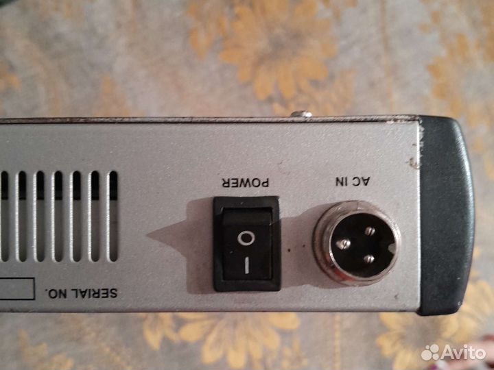 Микшерный пульт