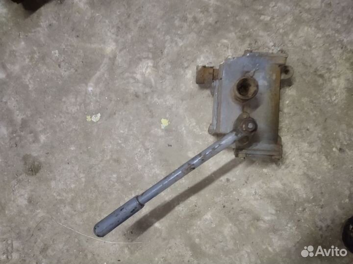 Ручной водяной насос