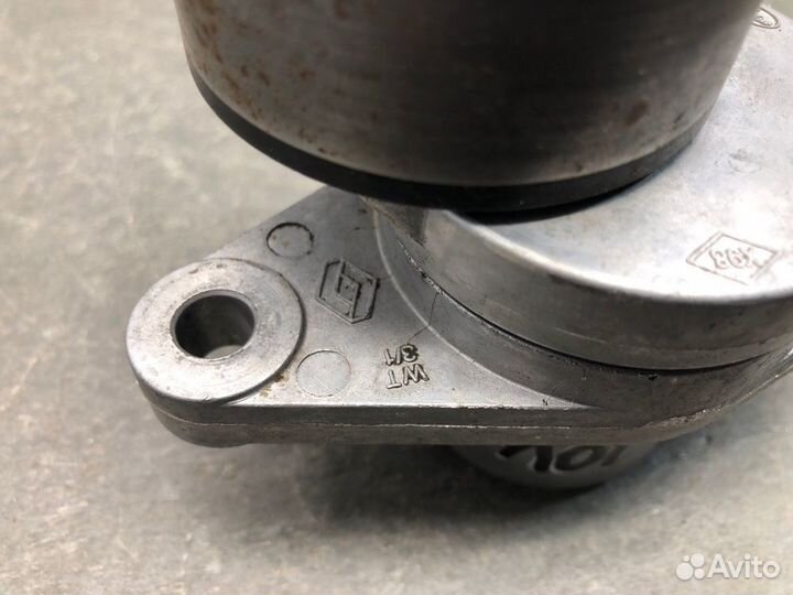 Натяжитель генератора Renault Logan L8 K7M 2019