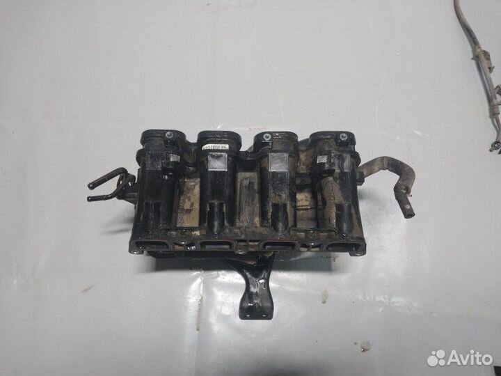 Впускной коллектор Hyundai Ix35 хэтчбэк G4KD 2011