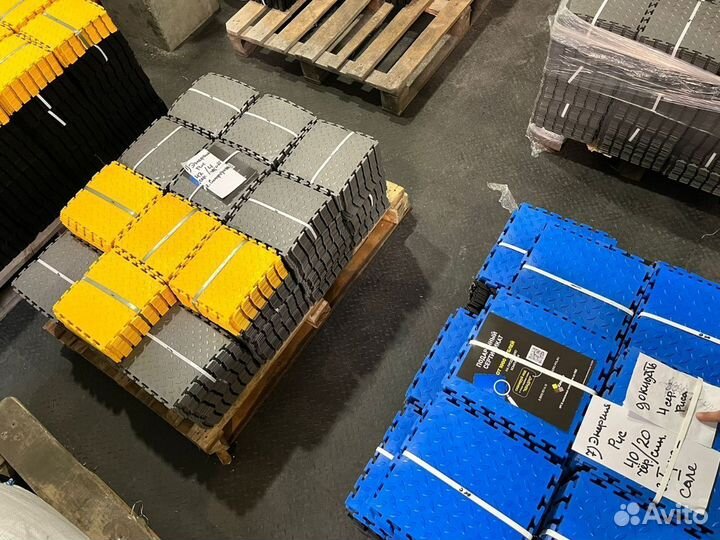 Модульное напольное покрытие для гаража