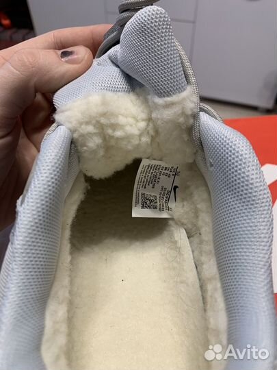 Кроссовки Nike зимние