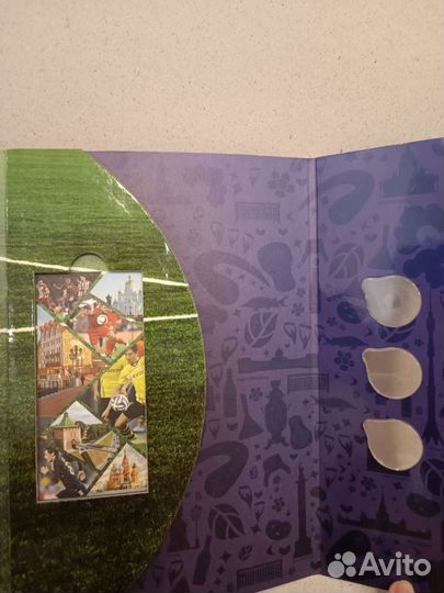 Альбом для банкнот и монет к Чемпионату по футболу