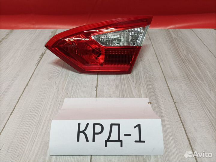 Фонарь правый внутренний Ford Focus 3 2011