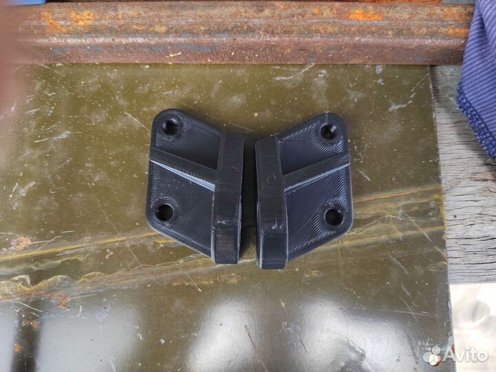 Крепление бензобака мотоцикла kayo