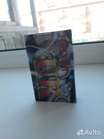 Аудиокассеты новые запечатанные maxell