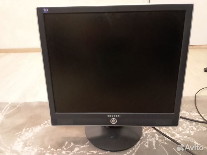Монитор hyundai n91s
