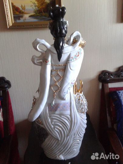 Эксклюзивная статуэтка 