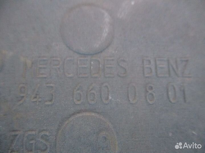 Корпус ступени левый Mercedes-Benz A9436600801