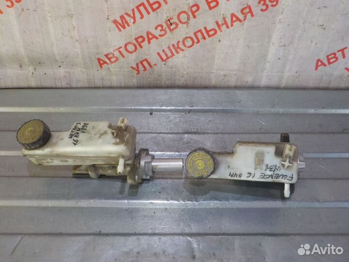 Главный тормозной цилиндр Рено Меган 3 / Флюенс