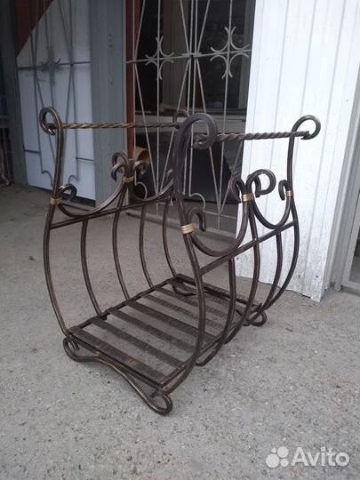 Дровница для бани