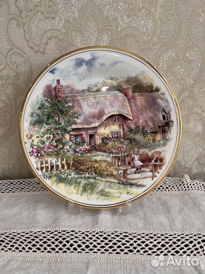 Тарелка декоративная настенная