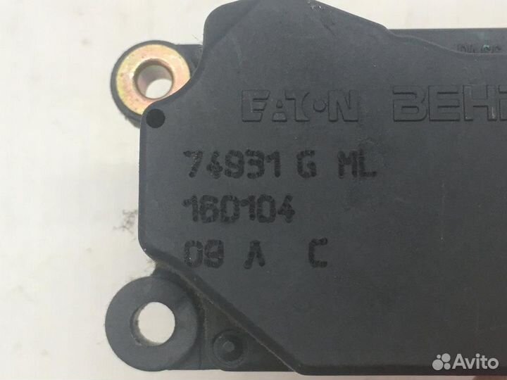 Моторчик заслонки печки для Volvo XC70 1 Cross Cou