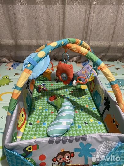 Развивающий коврик