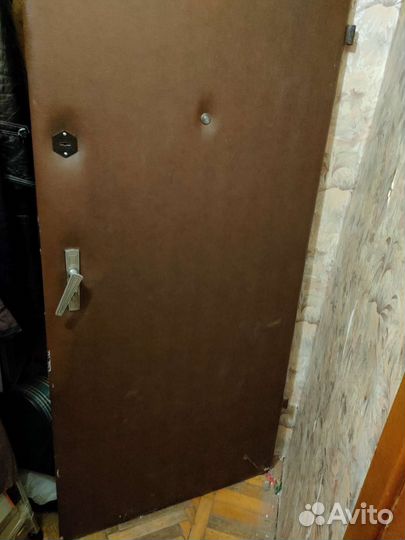 Дверь входная металлическая