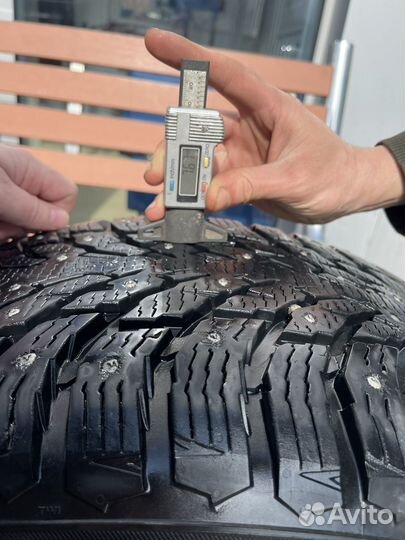 Nokian Tyres Hakkapeliitta 9 SUV 285/50 R20 116