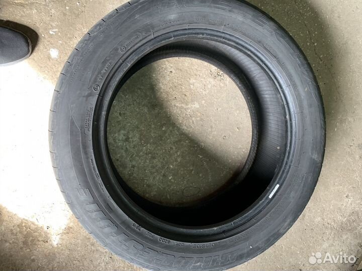 Bridgestone Dueler H/P 265/50 R19