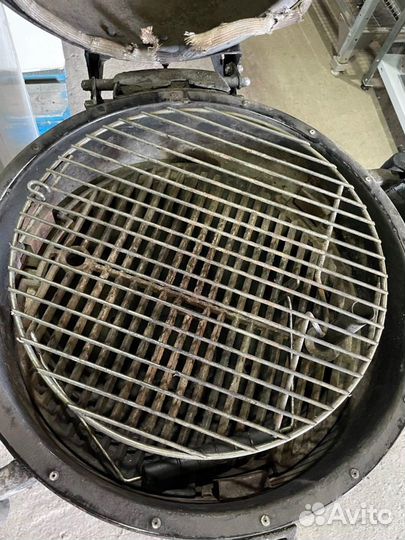 Угольный гриль broil king KEG