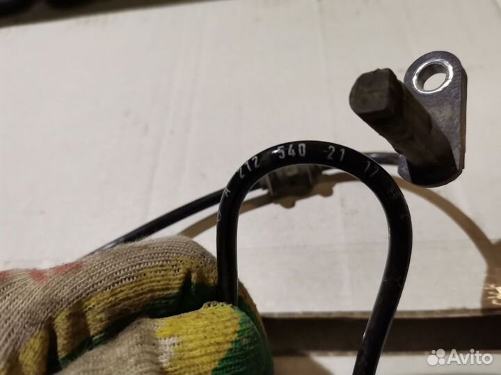 Датчик ABS слева и справа сзади A2125402117 Merced