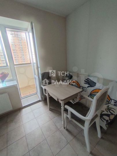 2-к. квартира, 45 м², 6/17 эт.