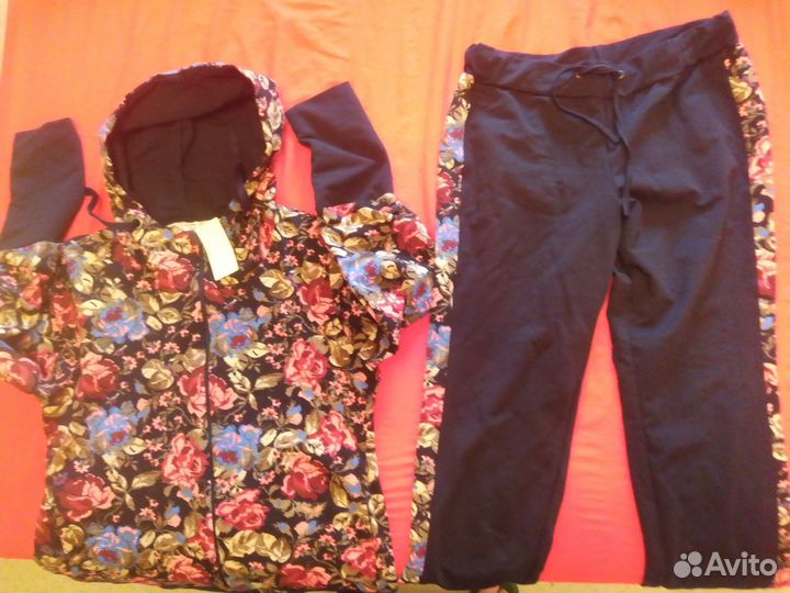 Новый Спортивный женский костюм