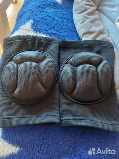 Наколенники