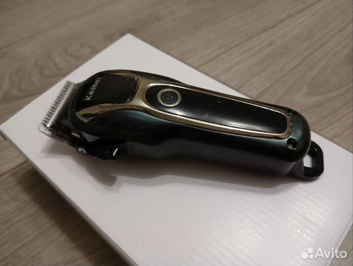 Kemei KM-1991 машинка для стрижки животных