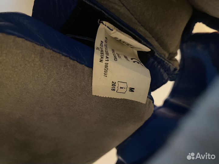 Боксерский шлем adidas aiba