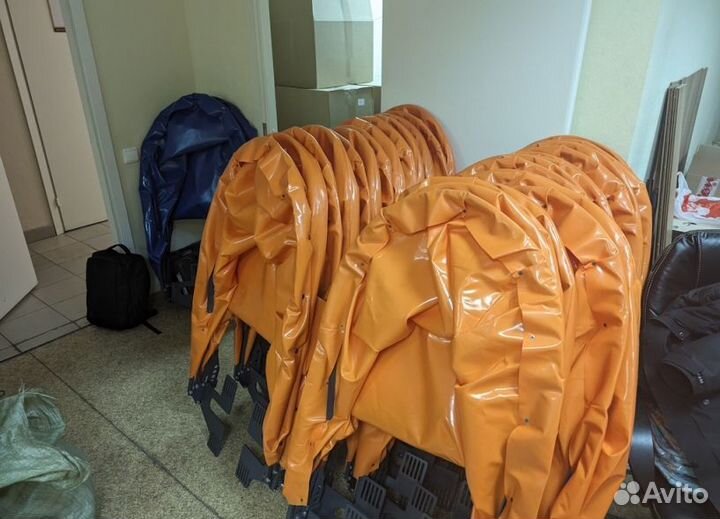 Универсальный тент на кран манипулятор оранжевый