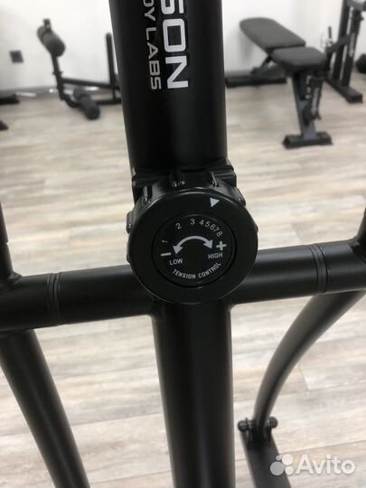 Эллиптический тренажер Svensson Body Labs