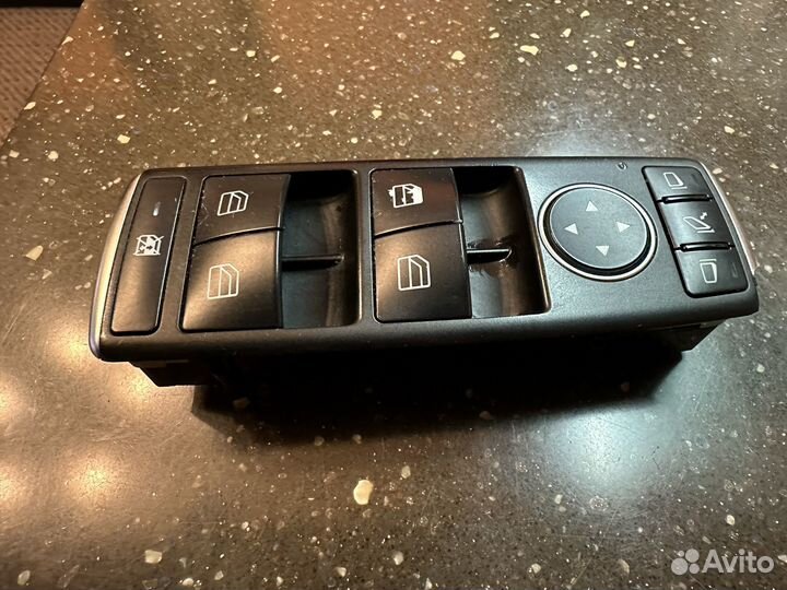 Кнопки стеклоподъёмника Mercedes GL, ML