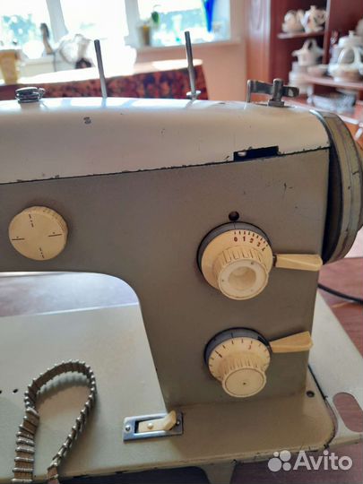 Швейные машинки