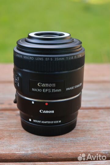 Canon EF-S 35mm f/2.8 IS STM macro LED