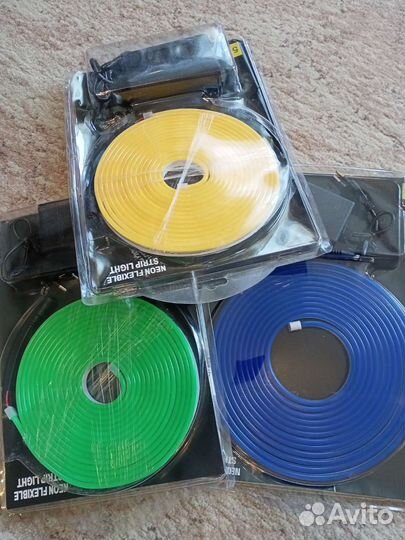 Неоновая лента 5метров 220-12в