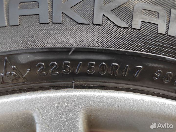 Hawkway HK859 225/50 R17