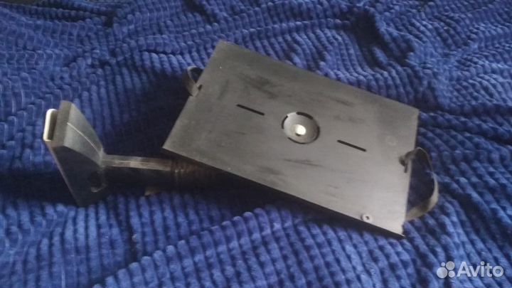 Подставка под телевизор