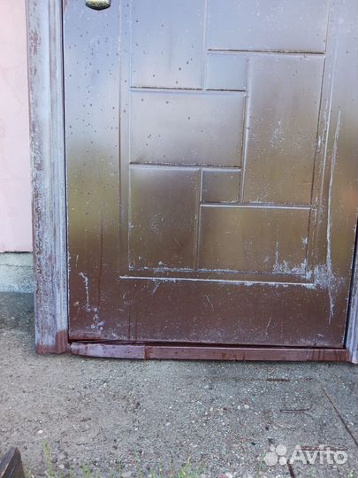 Дверь входная железная бу